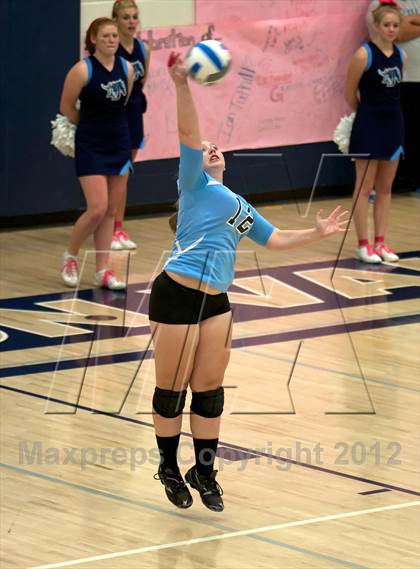 Thumbnail 3 in Pomona @ Ralston Valley photogallery.