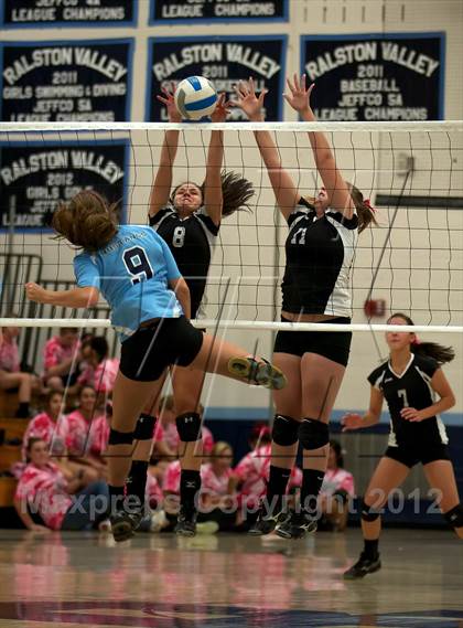 Thumbnail 1 in Pomona @ Ralston Valley photogallery.