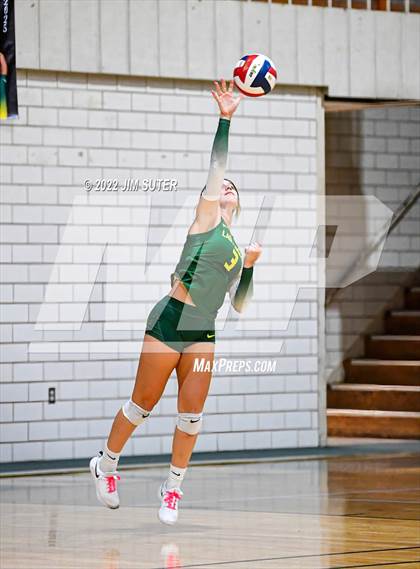 Thumbnail 3 in Lexington vs Lorena photogallery.
