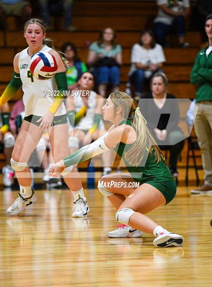 Thumbnail 3 in Lexington vs Lorena photogallery.
