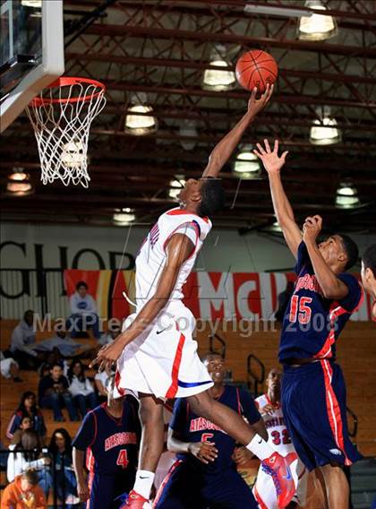 Thumbnail 1 in Duncanville vs. Atascocita (McDonald’s Texas Invitational) photogallery.