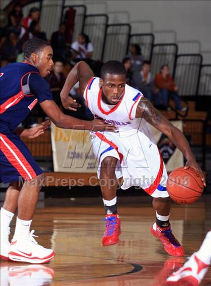 Thumbnail 2 in Duncanville vs. Atascocita (McDonald’s Texas Invitational) photogallery.