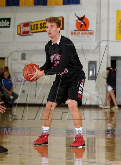 Thumbnail 2 in Antelope vs. Bullard (Gridley Invitational Basketball Tournament) photogallery.