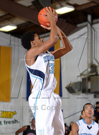 Thumbnail 2 in Antelope vs. Bullard (Gridley Invitational Basketball Tournament) photogallery.