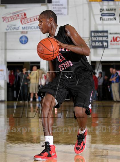 Thumbnail 3 in Antelope vs. Bullard (Gridley Invitational Basketball Tournament) photogallery.