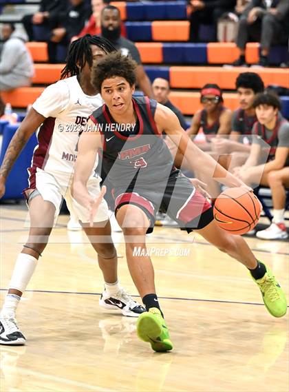 Thumbnail 2 in St. Pius X-St. Matthias Academy vs. Desert Mountain (Tarkanian Classic) photogallery.