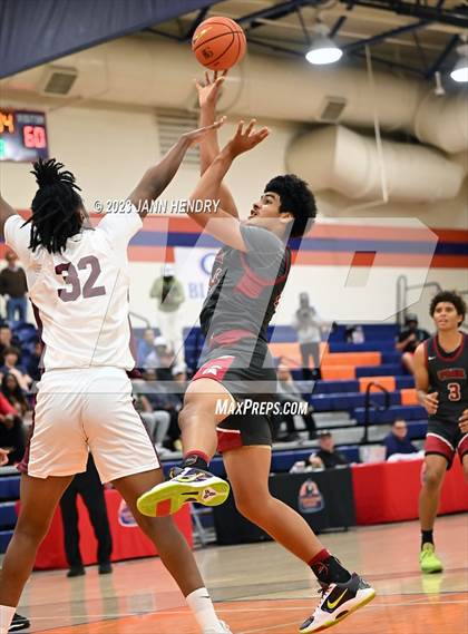 Thumbnail 3 in St. Pius X-St. Matthias Academy vs. Desert Mountain (Tarkanian Classic) photogallery.