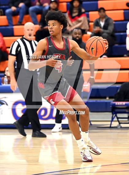 Thumbnail 1 in St. Pius X-St. Matthias Academy vs. Desert Mountain (Tarkanian Classic) photogallery.