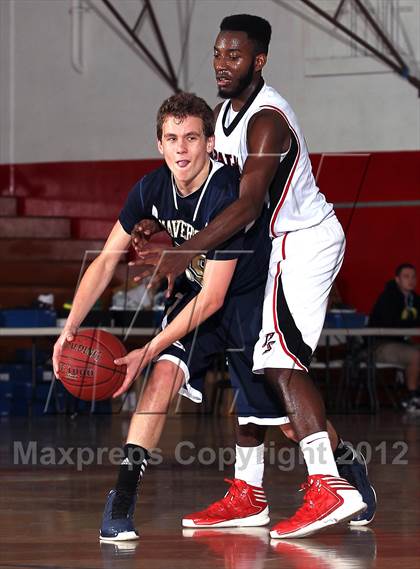 Thumbnail 1 in La Costa Canyon vs Palm Springs (MaxPreps Holiday Classic) photogallery.