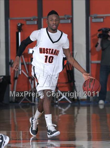 Thumbnail 3 in Del Oro vs Foothill (MLK Jr. Camillia Classic) photogallery.
