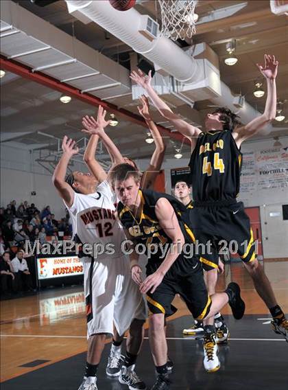 Thumbnail 2 in Del Oro vs Foothill (MLK Jr. Camillia Classic) photogallery.