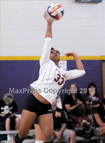 Thumbnail 1 in Assumption vs. Redondo Union (2010 Durango Fall Classic) photogallery.