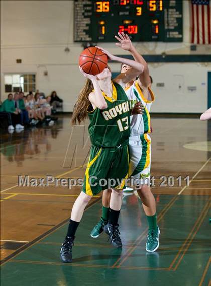 Thumbnail 1 in St. Joseph vs Royal (Santa Barbara Tournament of Champions) photogallery.