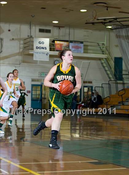 Thumbnail 3 in St. Joseph vs Royal (Santa Barbara Tournament of Champions) photogallery.