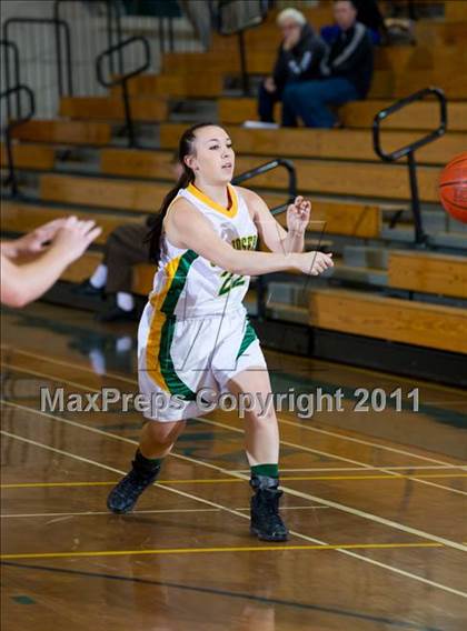 Thumbnail 2 in St. Joseph vs Royal (Santa Barbara Tournament of Champions) photogallery.