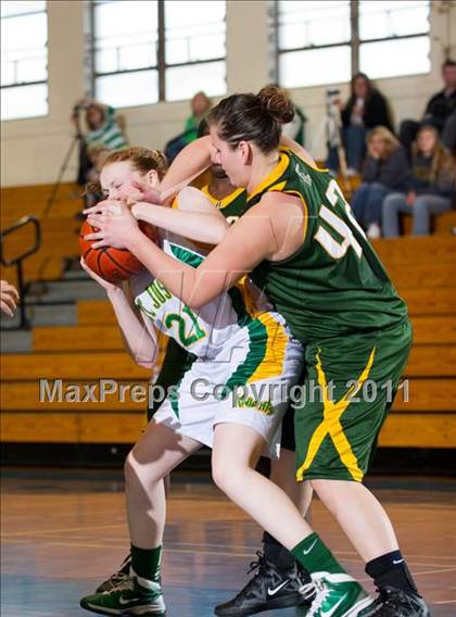 Thumbnail 2 in St. Joseph vs Royal (Santa Barbara Tournament of Champions) photogallery.