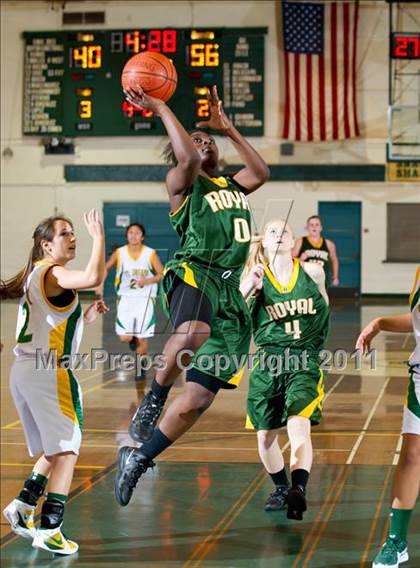 Thumbnail 1 in St. Joseph vs Royal (Santa Barbara Tournament of Champions) photogallery.