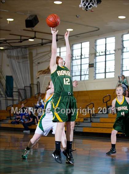 Thumbnail 1 in St. Joseph vs Royal (Santa Barbara Tournament of Champions) photogallery.