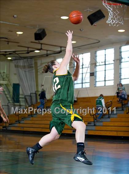 Thumbnail 1 in St. Joseph vs Royal (Santa Barbara Tournament of Champions) photogallery.