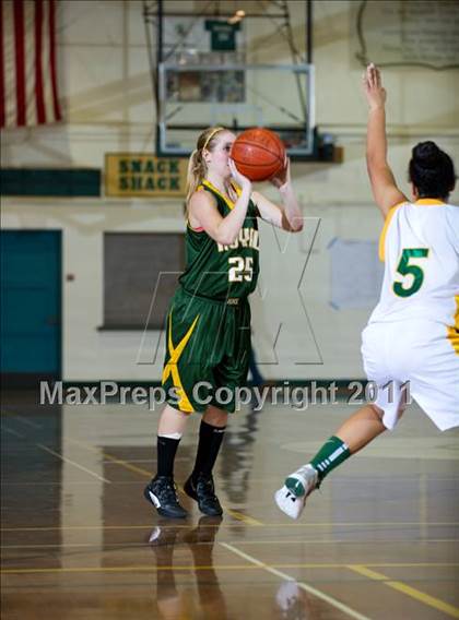 Thumbnail 2 in St. Joseph vs Royal (Santa Barbara Tournament of Champions) photogallery.