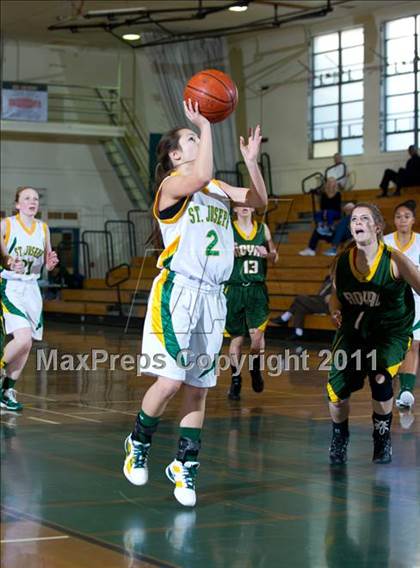 Thumbnail 3 in St. Joseph vs Royal (Santa Barbara Tournament of Champions) photogallery.