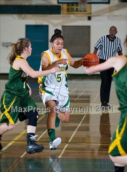 Thumbnail 3 in St. Joseph vs Royal (Santa Barbara Tournament of Champions) photogallery.