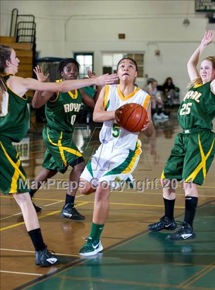 Thumbnail 2 in St. Joseph vs Royal (Santa Barbara Tournament of Champions) photogallery.