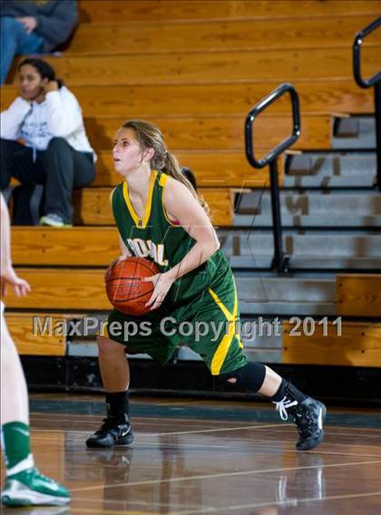 Thumbnail 1 in St. Joseph vs Royal (Santa Barbara Tournament of Champions) photogallery.