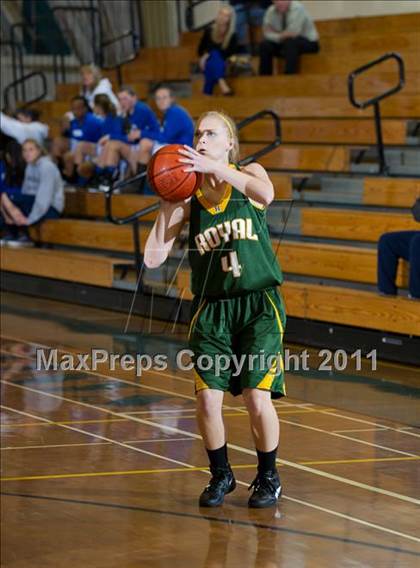 Thumbnail 2 in St. Joseph vs Royal (Santa Barbara Tournament of Champions) photogallery.