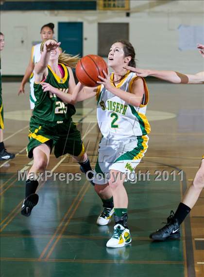 Thumbnail 1 in St. Joseph vs Royal (Santa Barbara Tournament of Champions) photogallery.