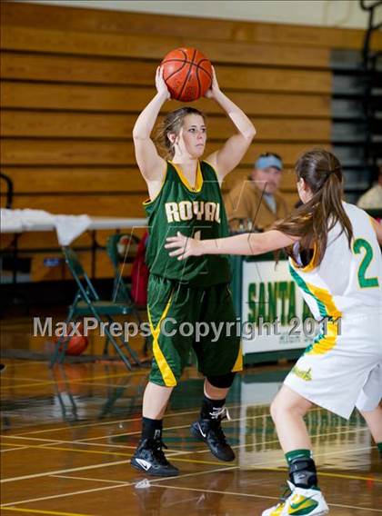 Thumbnail 3 in St. Joseph vs Royal (Santa Barbara Tournament of Champions) photogallery.