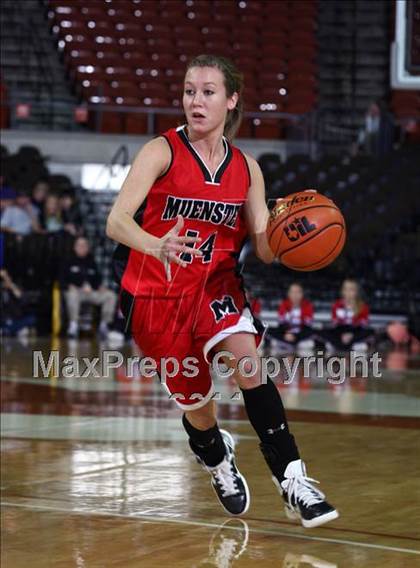 Thumbnail 1 in Smyer vs. Muenster (UIL 1A Semifinal) photogallery.