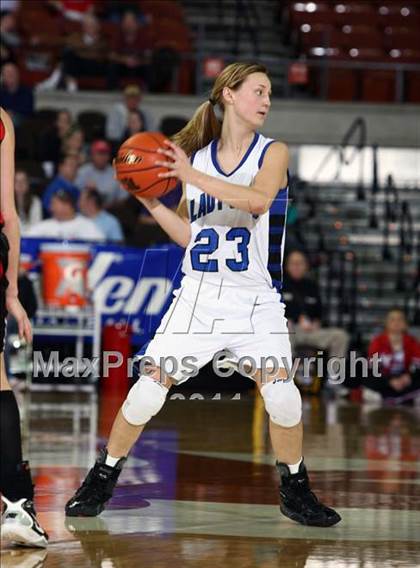 Thumbnail 3 in Smyer vs. Muenster (UIL 1A Semifinal) photogallery.