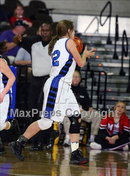 Thumbnail 2 in Smyer vs. Muenster (UIL 1A Semifinal) photogallery.