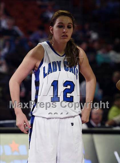 Thumbnail 2 in Smyer vs. Muenster (UIL 1A Semifinal) photogallery.