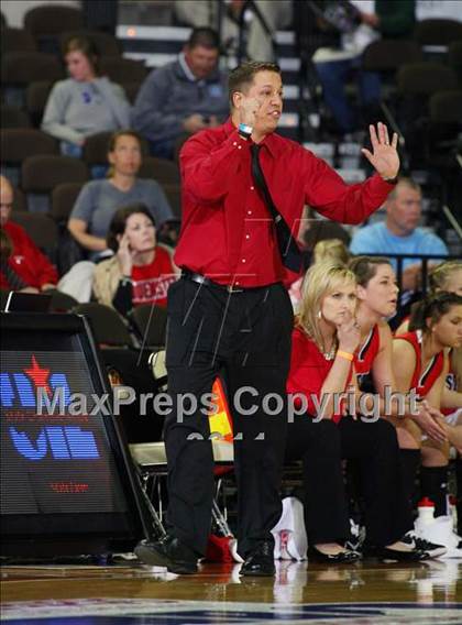 Thumbnail 1 in Smyer vs. Muenster (UIL 1A Semifinal) photogallery.