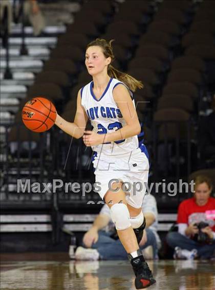 Thumbnail 1 in Smyer vs. Muenster (UIL 1A Semifinal) photogallery.