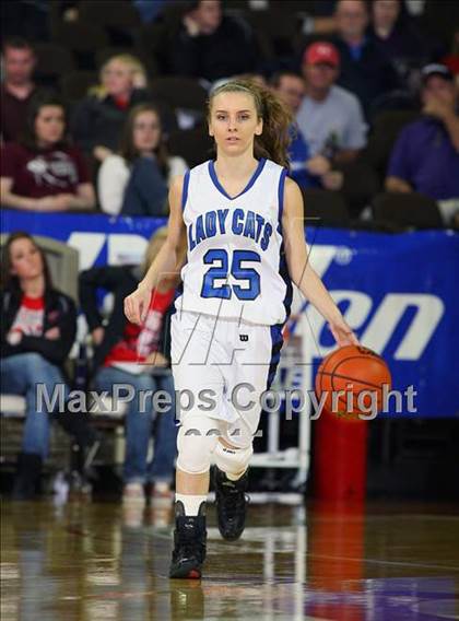 Thumbnail 1 in Smyer vs. Muenster (UIL 1A Semifinal) photogallery.