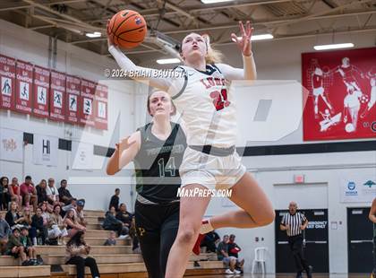 Thumbnail 1 in Long Island Lutheran vs Pinewood (Iolani Classic) photogallery.