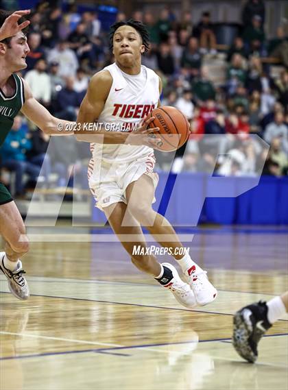 Thumbnail 2 in Zionsville vs Fishers (IHSAA 4A Sectional Semi Final) photogallery.