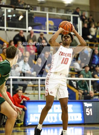 Thumbnail 2 in Zionsville vs Fishers (IHSAA 4A Sectional Semi Final) photogallery.