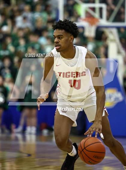 Thumbnail 1 in Zionsville vs Fishers (IHSAA 4A Sectional Semi Final) photogallery.