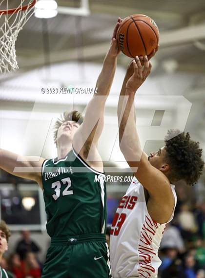 Thumbnail 1 in Zionsville vs Fishers (IHSAA 4A Sectional Semi Final) photogallery.