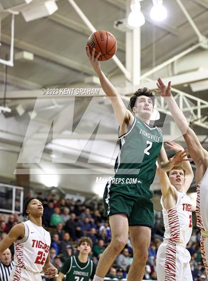 Thumbnail 3 in Zionsville vs Fishers (IHSAA 4A Sectional Semi Final) photogallery.