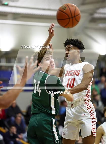 Thumbnail 1 in Zionsville vs Fishers (IHSAA 4A Sectional Semi Final) photogallery.