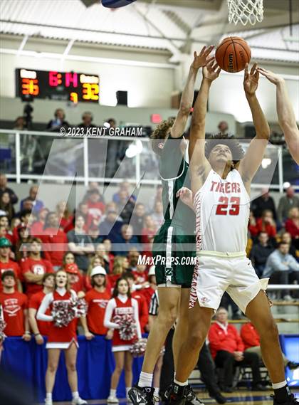 Thumbnail 1 in Zionsville vs Fishers (IHSAA 4A Sectional Semi Final) photogallery.