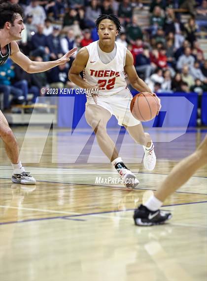 Thumbnail 1 in Zionsville vs Fishers (IHSAA 4A Sectional Semi Final) photogallery.