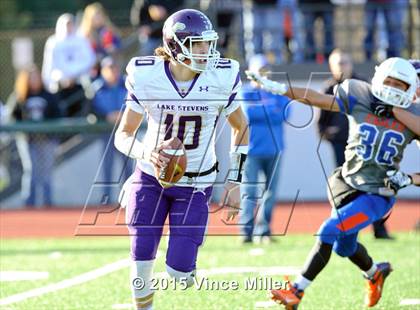 Thumbnail 1 in Lake Stevens @ Graham-Kapowsin (WIAA 4A Quarterfinal) photogallery.
