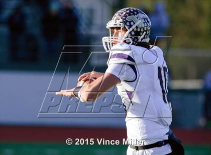 Thumbnail 3 in Lake Stevens @ Graham-Kapowsin (WIAA 4A Quarterfinal) photogallery.