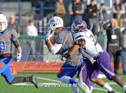 Thumbnail 2 in Lake Stevens @ Graham-Kapowsin (WIAA 4A Quarterfinal) photogallery.